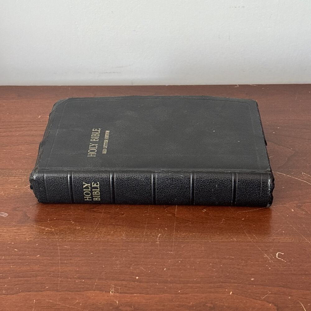 Vtg. Holy Bible KJV Red Letter Edition Old & New Testaments Books Inc Publishers - Picture 3 of 12